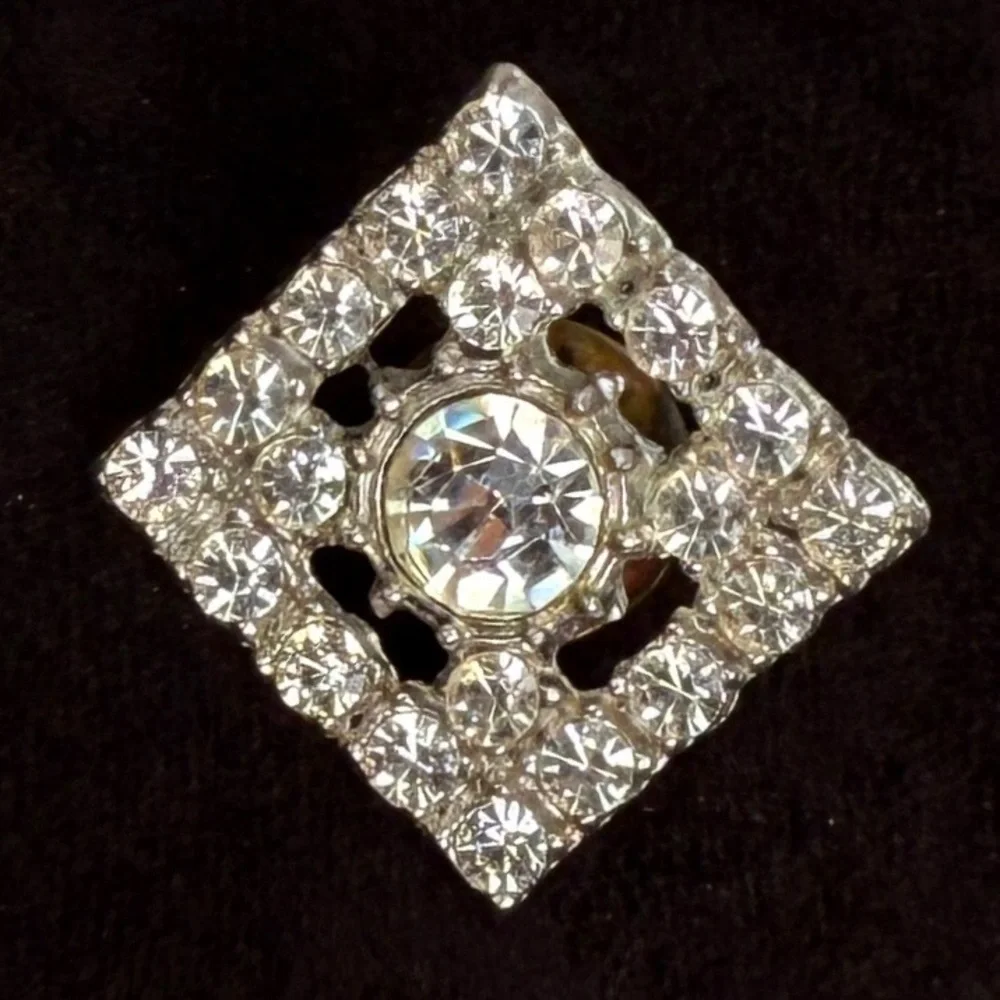 Vintage Silvertone Crystal Bling Brooch Pin